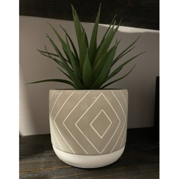 New Artificial Plant | 8" Fake Plant for Desk Decor Artificial Succulent in Pot - Picture 2 of 2